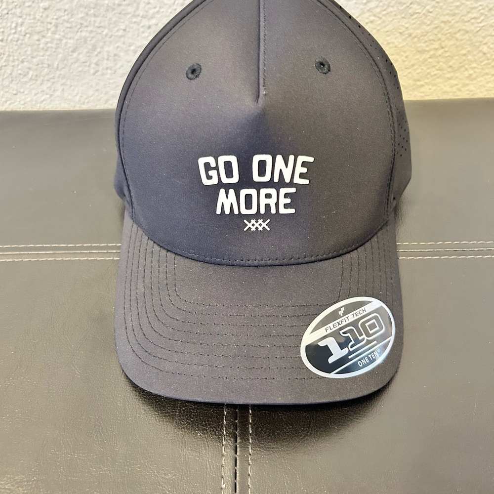 BPN x RHÔNE HAT